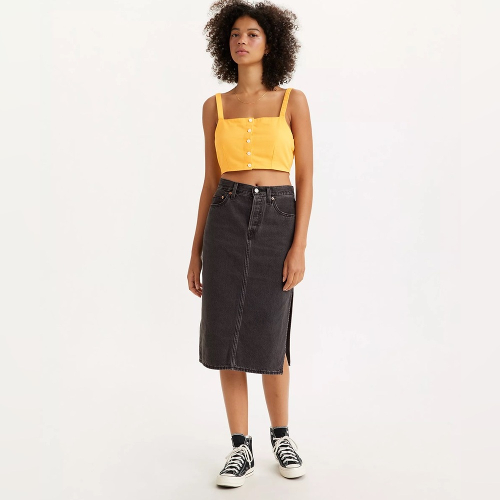 Levi’s 90s midi-length denim skirts